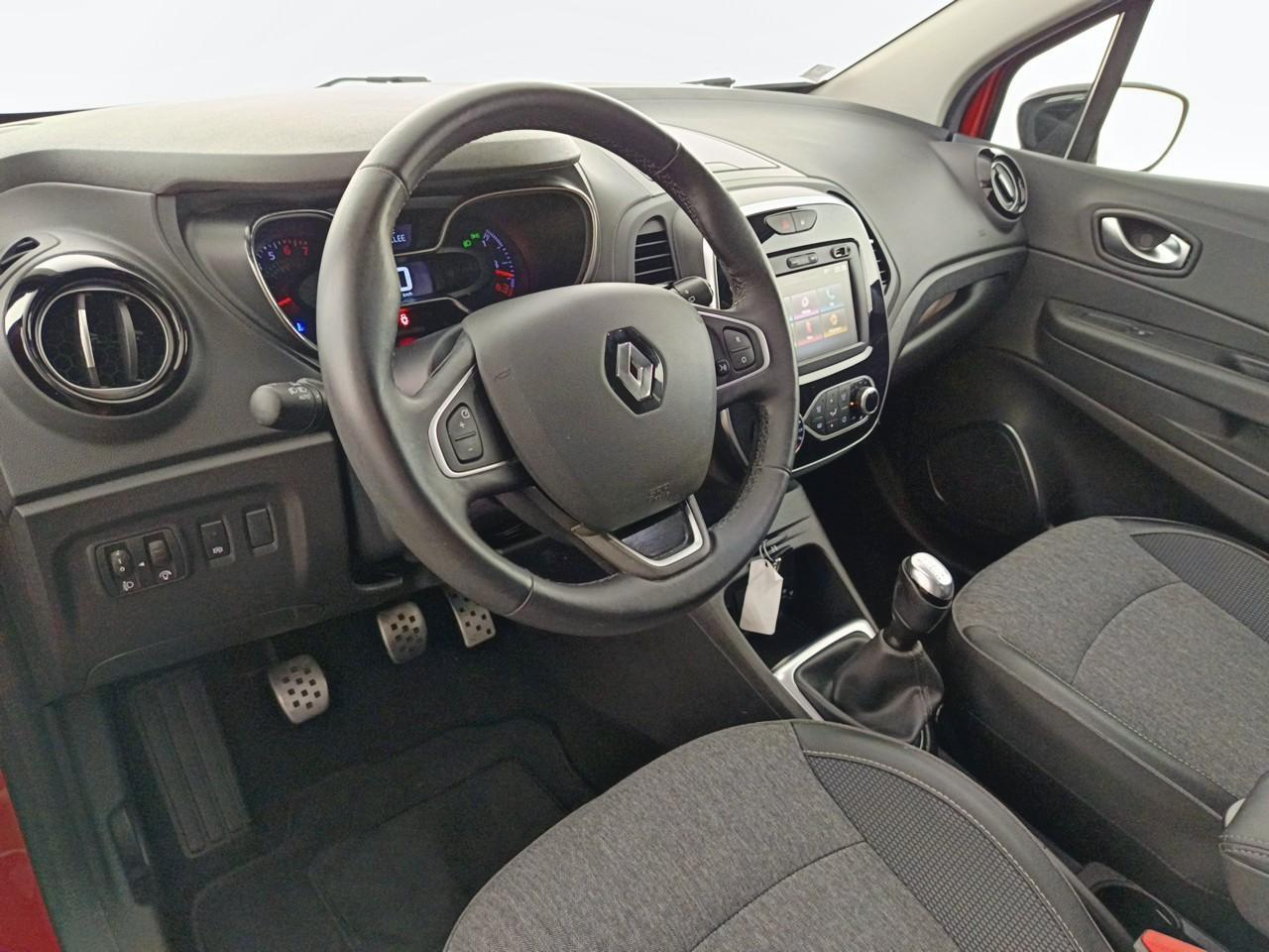 Renault Captur tce 90 intens — photo 12