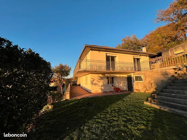 Maison 6 pièces 153 m²