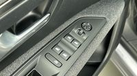 Peugeot 3008 1.5 BlueHDi 130ch S&S Active Pack — photo 19