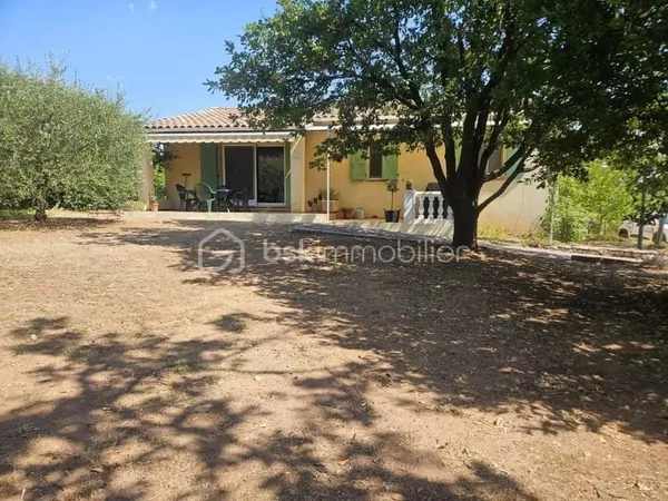 MAISON DE PLAIN-PIED - 1500 M2 DE TERRAIN
