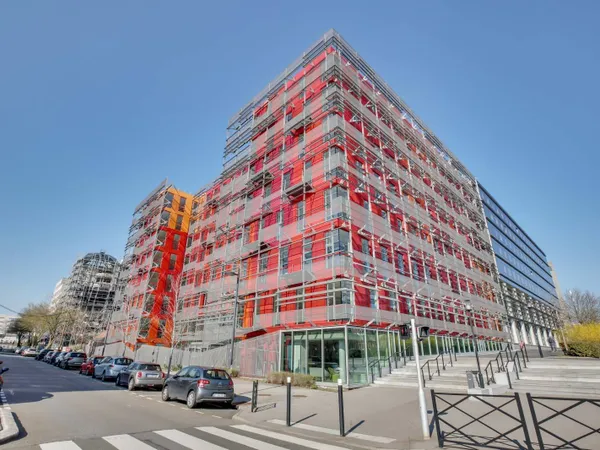 Bureaux 4670 m²