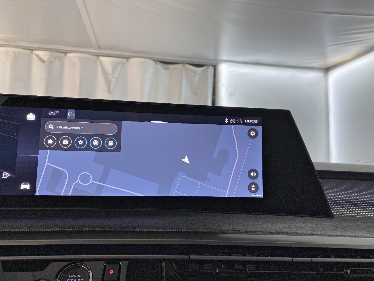 Peugeot 3008 hybrid 145 e-dcs6 gt — photo 14