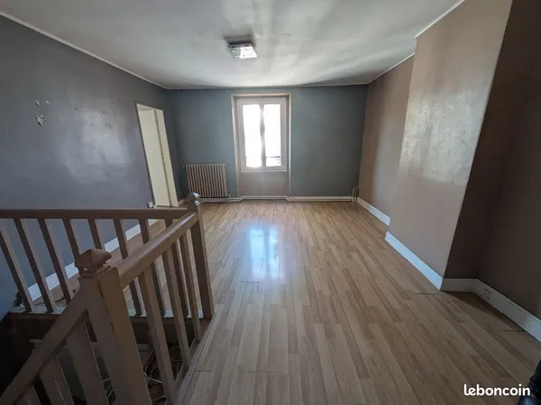 Appartement a renover 77m² Adamville