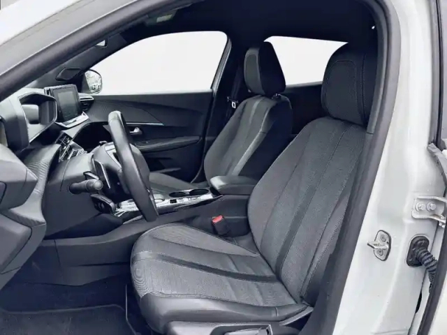 Peugeot 2008 bluehdi 130 s&amp;s eat8 — photo 33