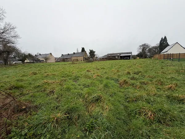 Terrain à bâtir à Guillac (56800)