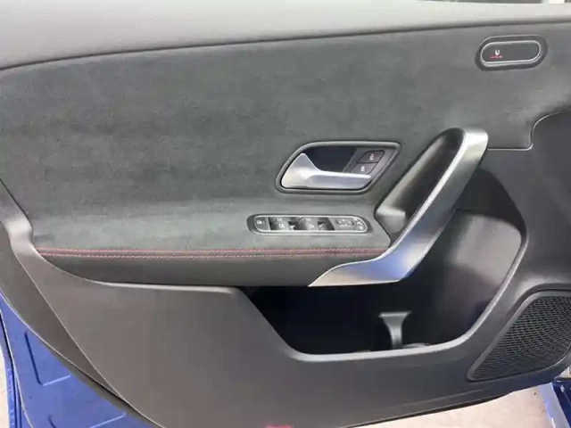 Mercedes Classe A 200 d amg line — photo 14