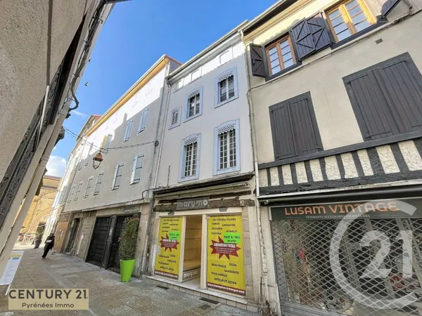 Immeuble 210 m²
