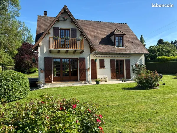 Maison de caractère 158m² - Blaru Centre