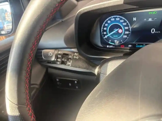 Hyundai I20 1.0 t-gdi 100 dct-7 hybrid 48v — photo 29