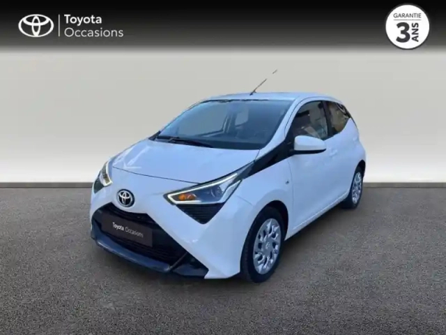 Toyota Aygo 1.0 vvt-i 72ch x-play x-shift 5p my19 — photo 1