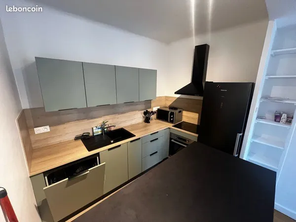 Appartement t3 centre ville 80m2