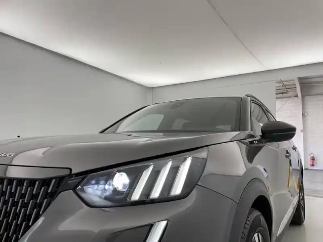 Peugeot 2008 puretech 130 s&amp;s eat8 — photo 23