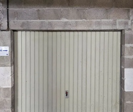 Garage box sécurisé