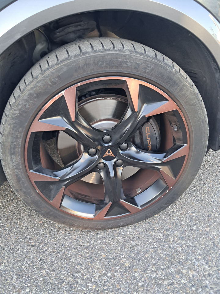 Cupra Formentor 1.4 e-HYBRID 245 ch DSG6 — photo 27