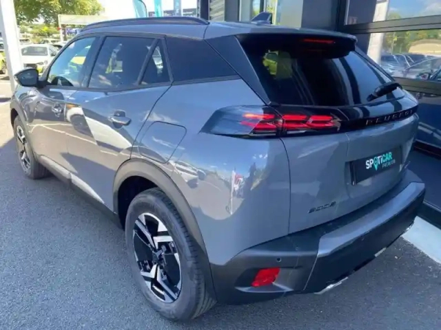 Peugeot 2008 hybrid 145 e-dcs6 — photo 5