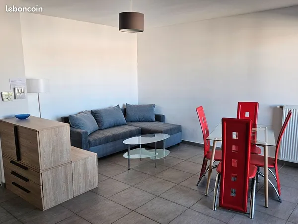 Bel appartement T2 meublé sécurisé avec balcon et garage - bien desservi - location