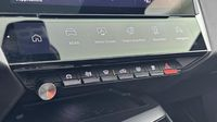 Peugeot 308 1.2 PureTech 130ch S&S GT EAT8 — photo 15