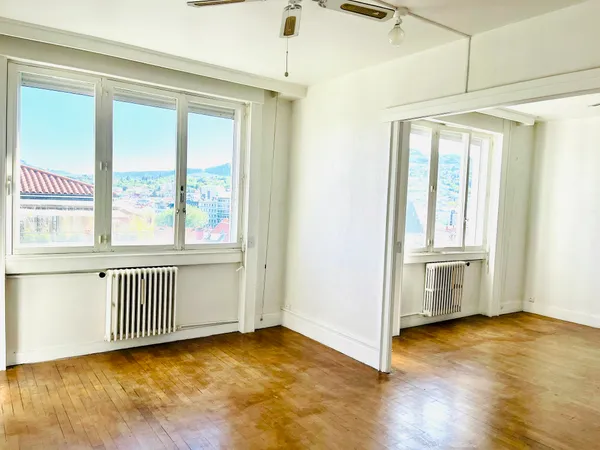 Spacieux appartement T4 en hypercentre ville