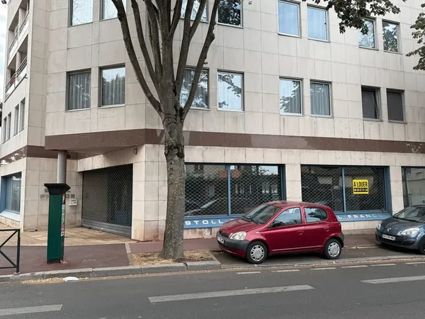 Boutique 497 m²