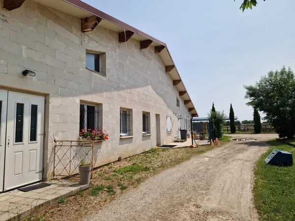Loue maison 160m²