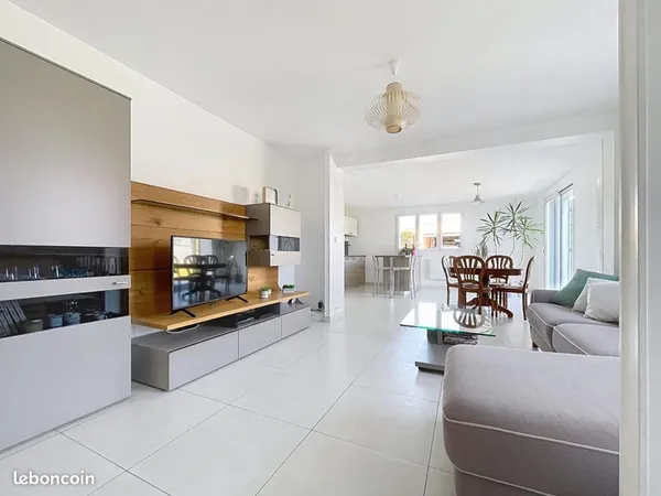 Maison 5 pièces 110 m²