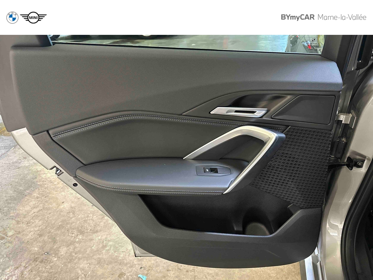 BMW X1 sDrive 20i 170ch DKG7 — photo 25