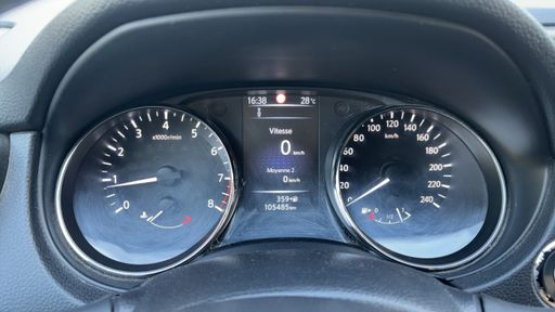 Nissan Qashqai 1.2 DIG-T 115 - N-Connecta – 2016 – 105485 km – Essence – Boîte Manuelle — photo 19