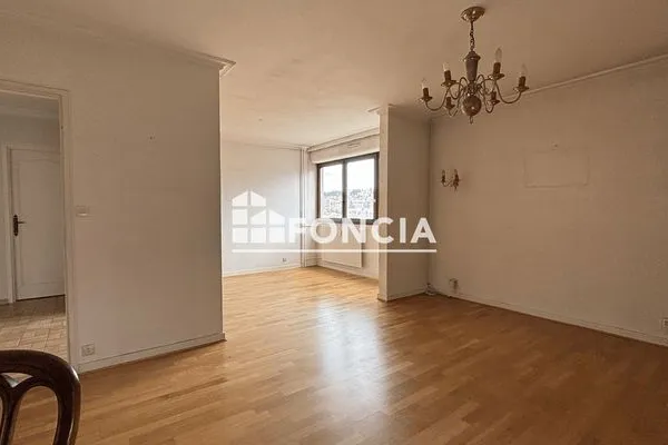 Appartement 4 pièces 85 m²
