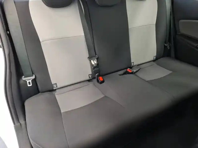 Toyota Yaris 70 vvt-i — photo 9