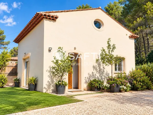 MAISON DE 2017 SUR TERRAIN DE PLUS DE 1 000m2