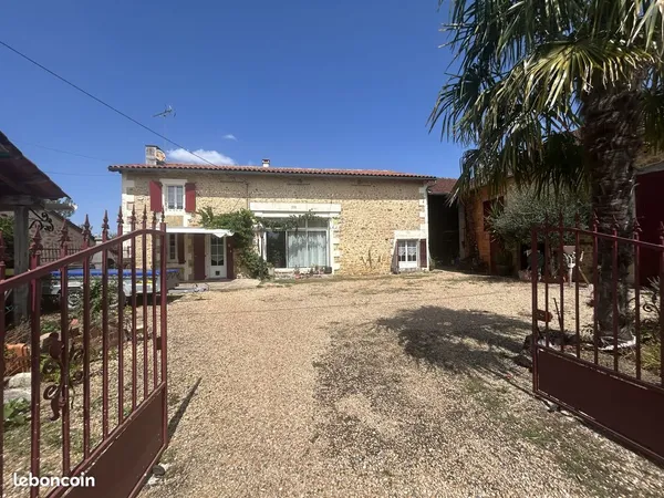 Maison 6 pièces 200 m²