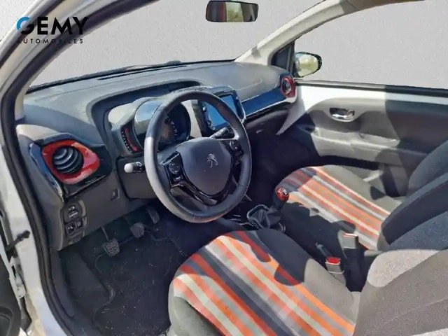 Peugeot 108 vti 72ch s&amp;s bvm5 — photo 9