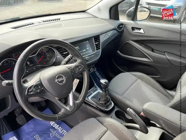 Opel Crossland 1.5 d 110ch elegance — photo 15
