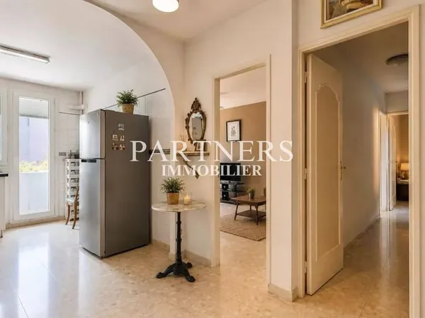 Appartement 6 pièces 110 m²