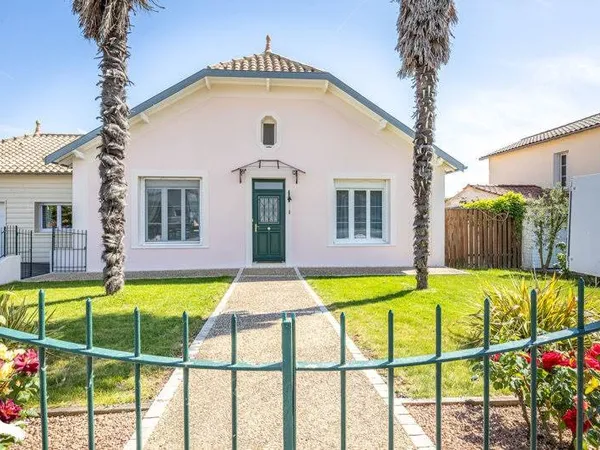 Pavillon 6 pièces 158 m²