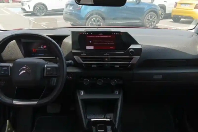 Citroën C4 e- 136 ch automatique — photo 16