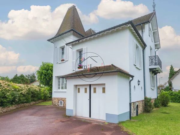 Belle demeure contemporaine 161 m2 4 chambres Terrain