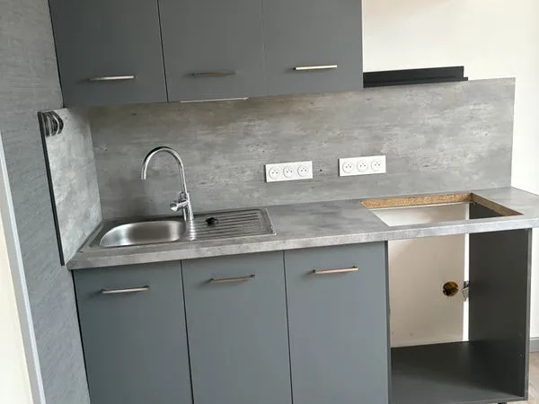 Studio 20 m 2a rang du fliers