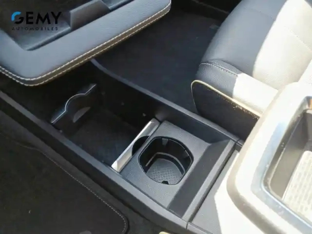 Renault Megane e-tech ev60 220 ch optimum charge — photo 19