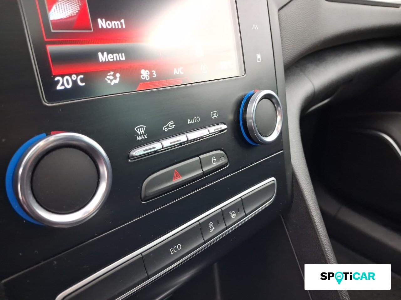 Renault Megane 1.3 tce 140ch fap intens edc — photo 15