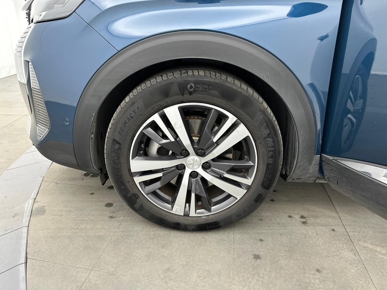Peugeot 3008 hybrid 225 e-eat8 allure pack — photo 14