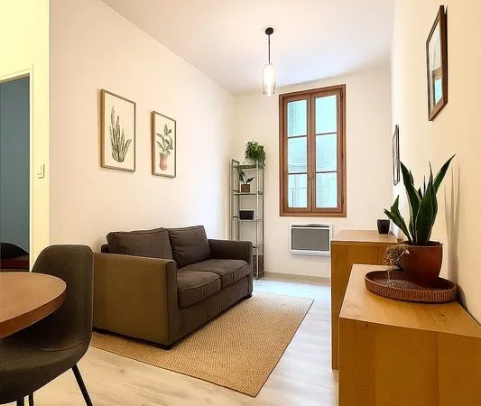 T2 meublé - 34m2 - Centre historique de Draguignan, tout à pied