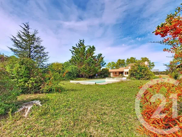 Maison 6 pièces 117 m²