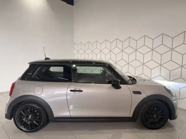 Mini Mini hatch 3 portes cooper 136 ch dkg7 — photo 5