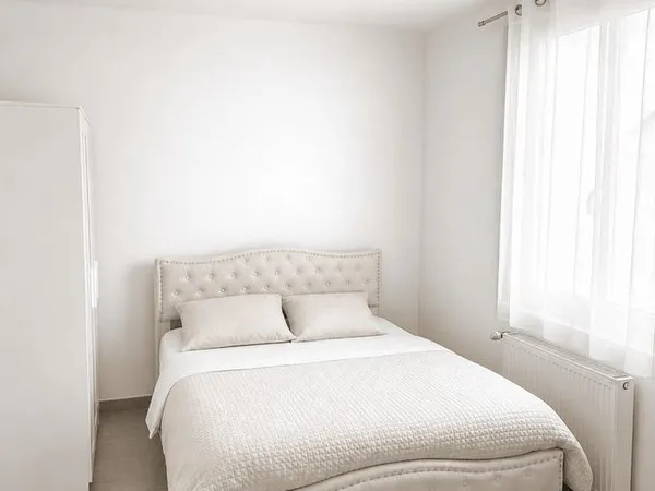 ✨ NANTES Chambre 11m² - Superbe Coloc 115m² | 100 % MEUBLÉE & ÉQUIPÉE À NEUF (DPE C, Dressing, Burea
