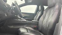 Peugeot 3008 Plug-in Hybrid4 300ch GT e-EAT8 — photo 9
