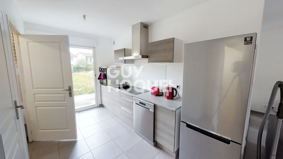 Photo 3