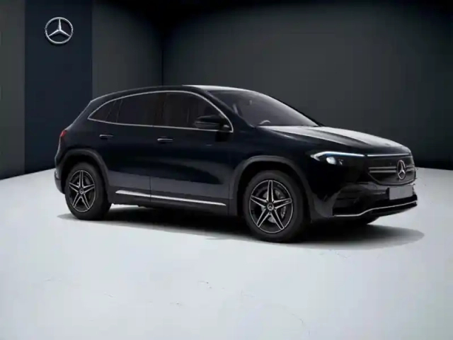Mercedes Eqa 250+ amg line — photo 14