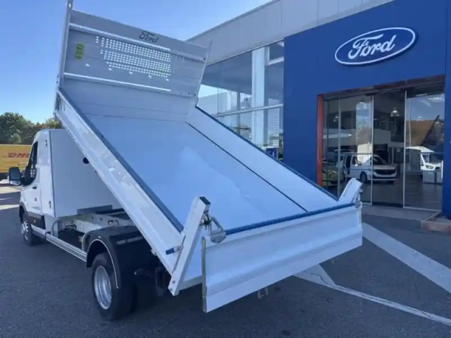 Ford Transit 2t ccb ford  2t chassis cabine avec benne + coffre ar p350 l3 2.0 ecoblue 170ch s&amp;s t — photo 11