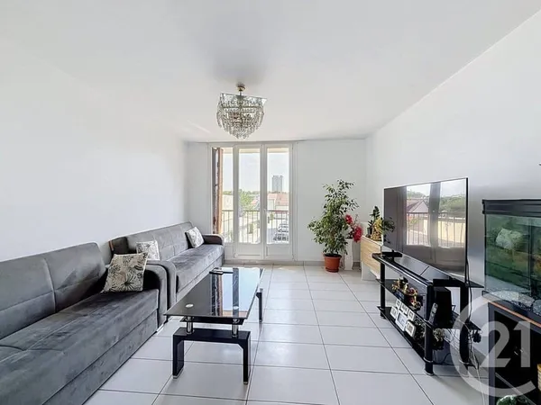 Appartement 4 pièces 70 m²